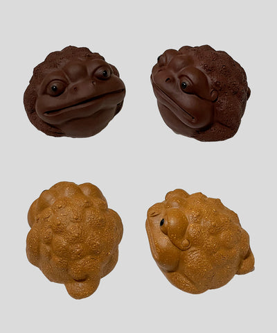 чайні фігурки з ініської глини, трьохлапі жаби