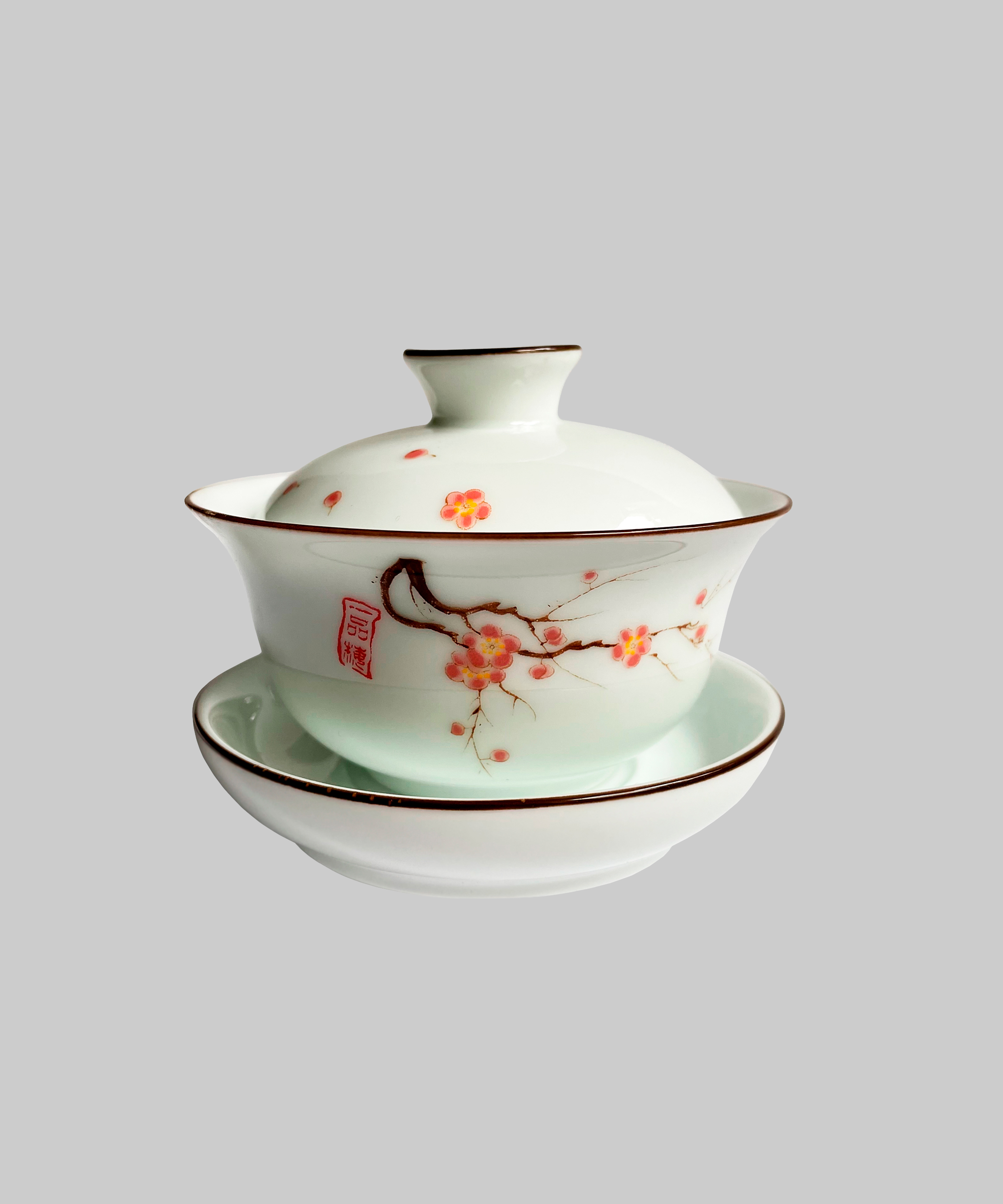 Гайвань, фарфор, квітуче дерево. Чайна Chaguan - чай і посуд для чаювань і чайних церемоній.