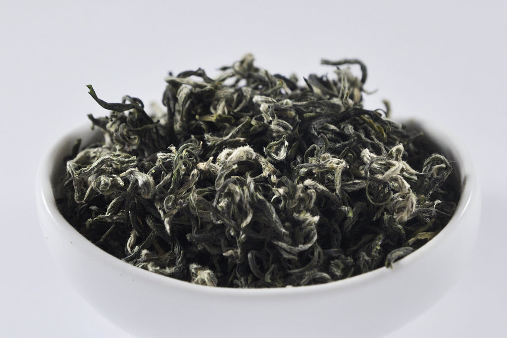 зелений чай Білочунь (Бі Ло Чунь), Смарагдові спіралі весни; зеленый чай Билочунь, Изумрудные спирали весны