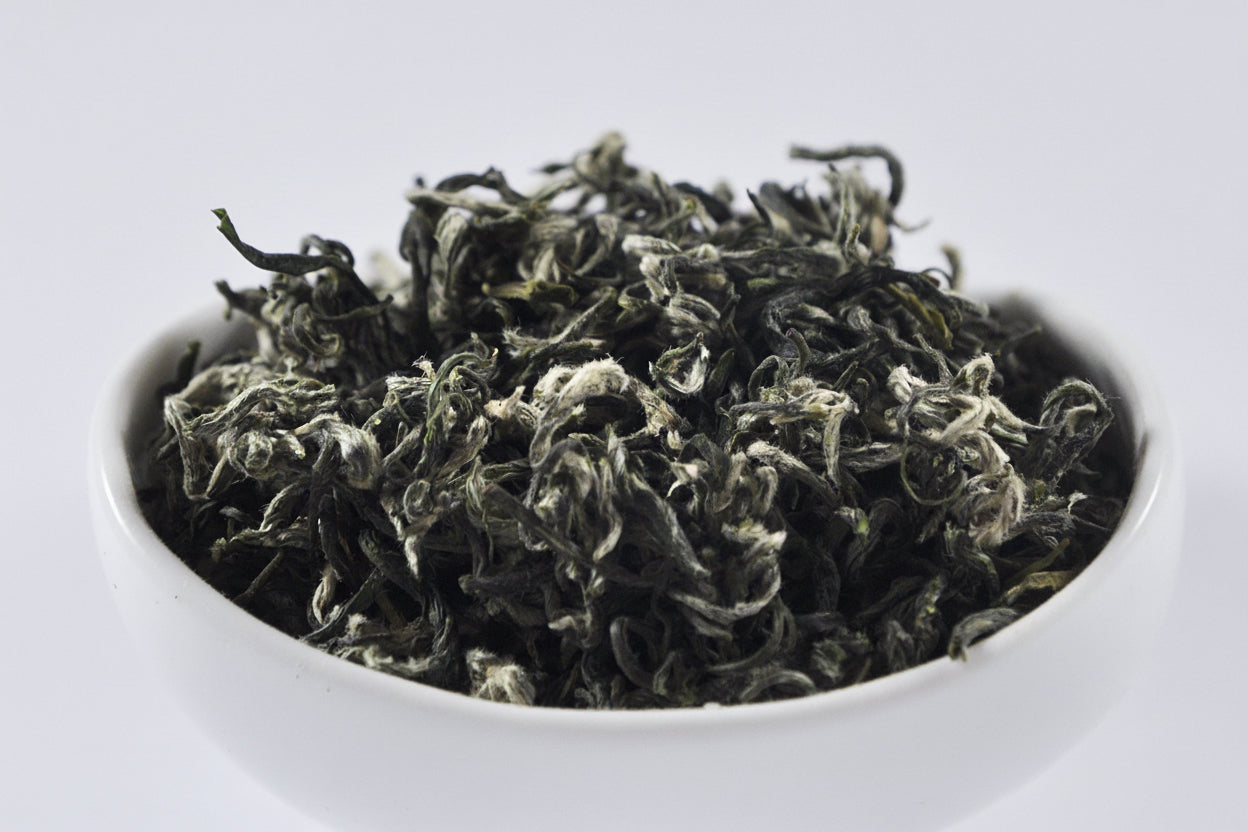 зелений чай Білочунь (Бі Ло Чунь), Смарагдові спіралі весни; зеленый чай Билочунь, Изумрудные спирали весны