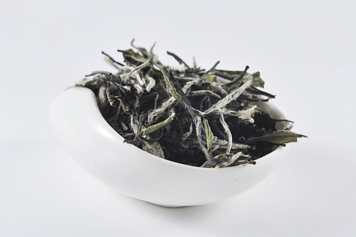 білий чай Бай Му Дань (Баймудань), Білий піон; белый чай Бай Му Дань, Белый пион