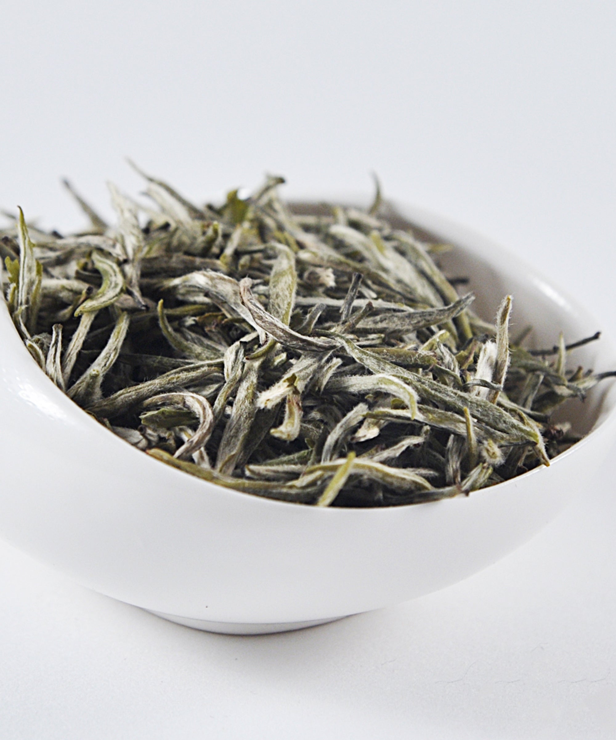 жовтий чай Цзюнь Шань Інь Чжень, Срібні голки з гори Цзюнь Шань; желтый чай Цзюнь Шань Инь Чжень, Серебряные иглы с горы Цзюнь Шань