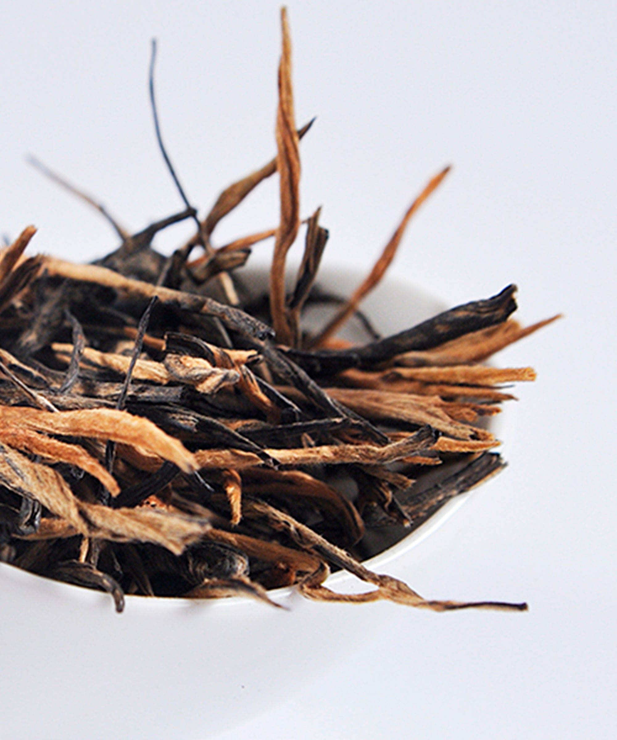 червоний чай Дянь Хун Сун Чжень, Соснові голки, чорний чай; красный чай, Сосновые иглы, черный чай